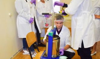 0-02-04-f4a3b736c12494621041b2fda1de7263f5f55bb5a221a3c935a2986fad7efaaf_1d6ea5e9