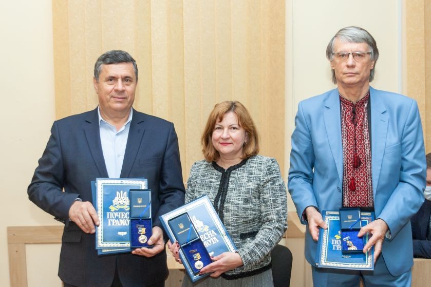 0-02-0a-1b18a545112420121981dcdca94046c2782bbc3732c772865b37074e62af2256_869948b3eb03be7b