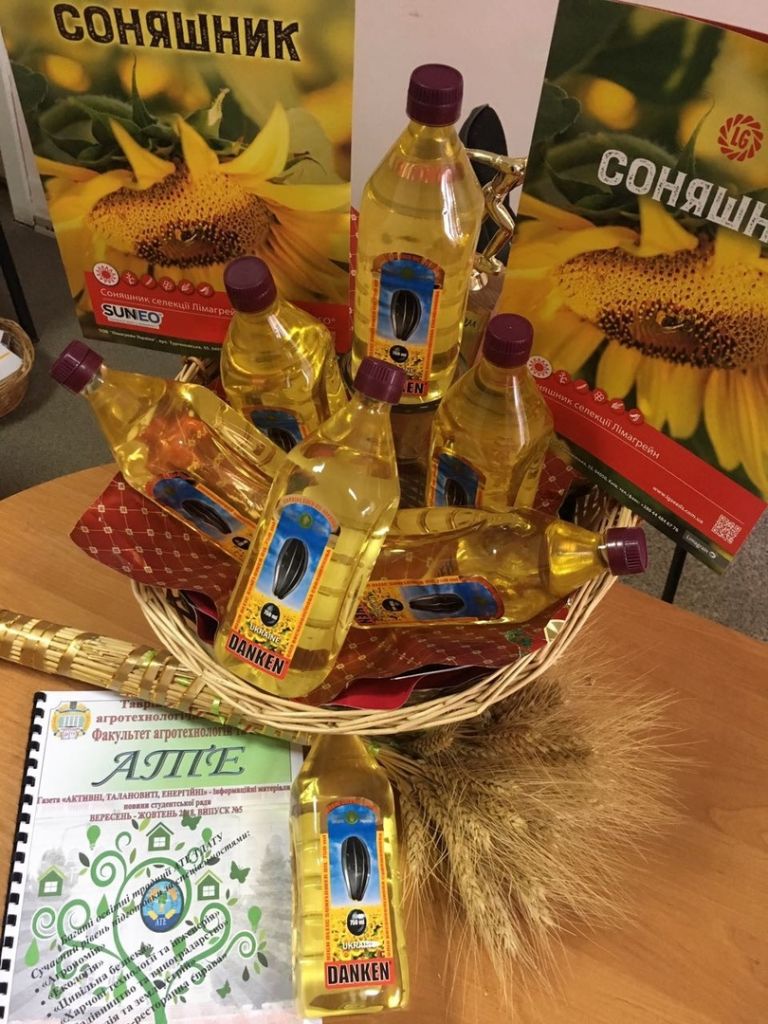 2yi5ld7ldke-768x1024