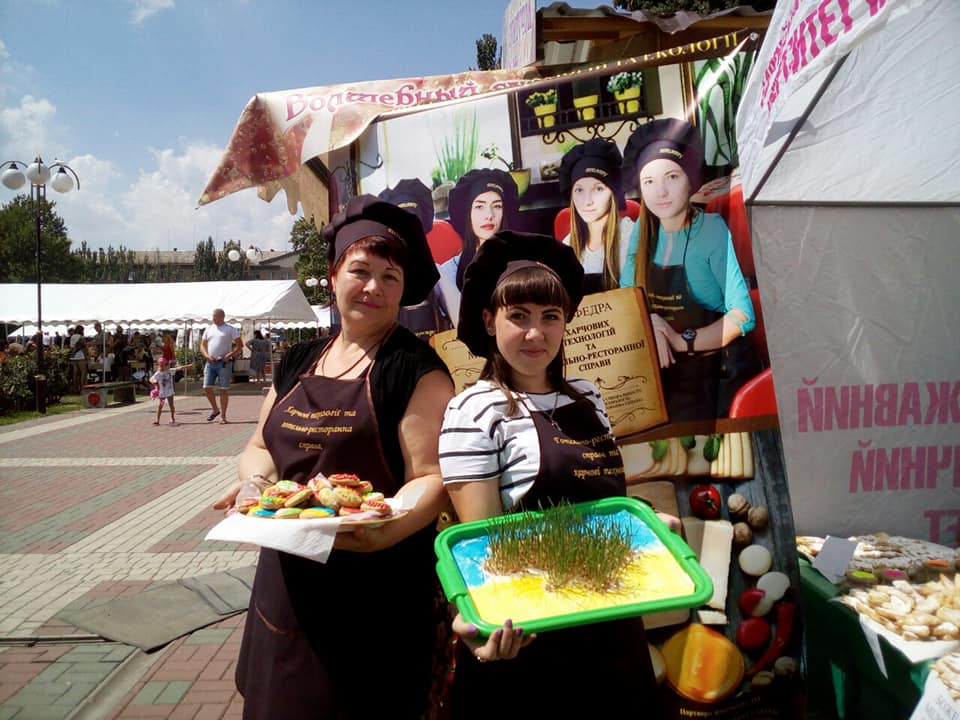 68756241_508056546635675_7949863613106225152_n