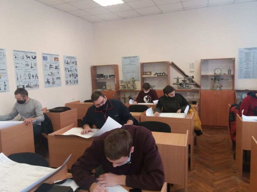 IMG-fde8f70f7cf6d7277a5a91274e2bf0a2-V