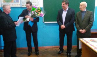 juviljar-d-p-zhuravel-pryjmaje-pozdorovlennja-vid-kerivnyctva-universytetu-5