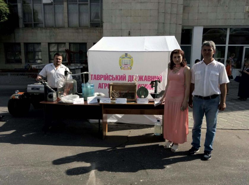 kafedra-tss-apk-na-festyvali-osvitnih-innovacij-osvitnij-hajp-2019-2 (1)