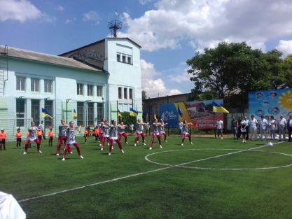 kafedra-tss-apk-na-urochystomu-vidkrytti-futbolnoho-polja-8