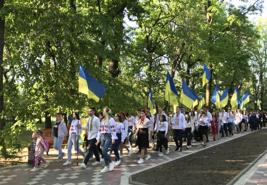 tss-apk-doluchylysja-do-svjatkovyh-zahodiv-dnja-vyshyvanky-1