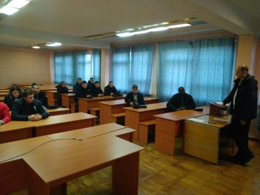 uchasnyky-nh-osnovy-zabezpechennja-jakisnyh-pokaznykiv-pry-pryhotuvanni-kormiv-obhovoryly-normy-akademichnoji-dobrochesnosti-4