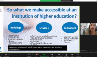 uchast-etsm-u-treninhu-accessibility-universities-purple-vest-mission-3