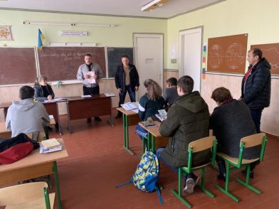 v-shkolah-prymorskoho-rajonu-prodovzhujutsja-proforijentacijni-zahody-tss-apk-2019-4