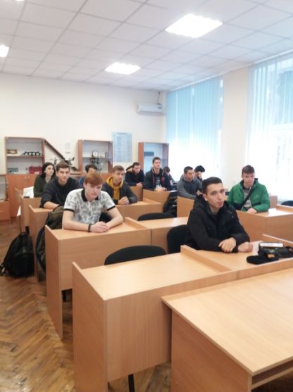 zustrich-12-ai-hrupy-z-mizhnarodnym-viddilom-tdatu-4