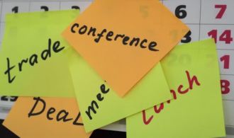 depositphotos_226006744-stock-video-office-calendar-colorful-stickers-business