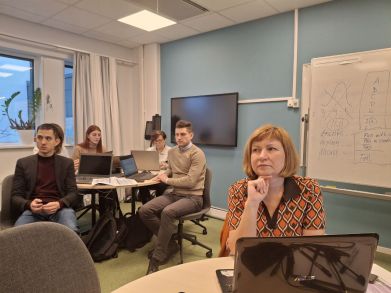 photo_2025-01-30_00-36-08-391x293