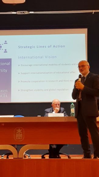 photo_2025-12-05_13-40-45