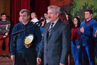 15039490_329640630756184_8784535312657129195_o