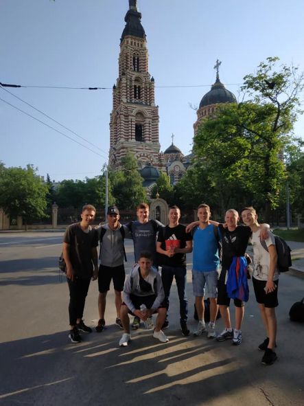 1559724076_61566528_433201587459614_9038447465396699136_n