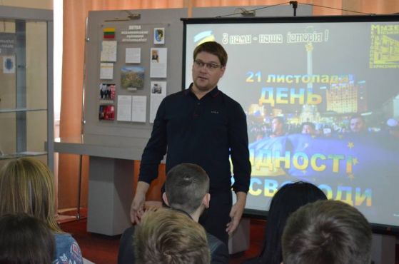 23659163_930463827110413_2217414428992595492_n