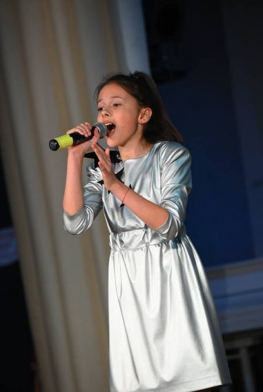 31113742_197135407565195_6451359981777190912_n