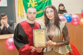 53720054_2339915432909918_1637709873649025024_n