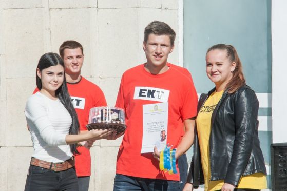 73322193_2491969341037859_5135009791826984960_n