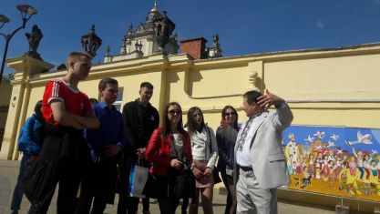 IMG-7d32a73dfd2f9ce896fd49da34d72df3-V (1)