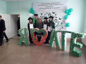 IMG-8ff2c0112d3a70c3fbafb8a7177fd036-V