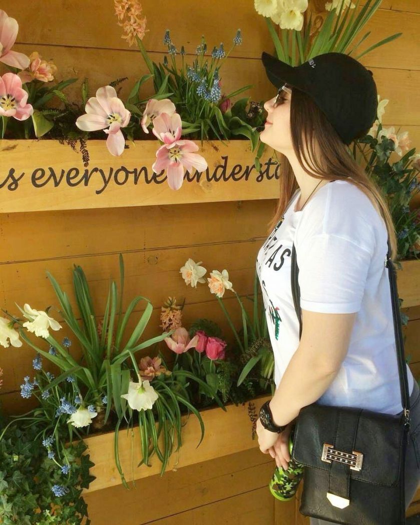 IMG-b9c2d095bd105f0fca5b50bdf02437a5-V