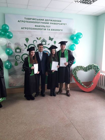 IMG-eef751013bb5dc387286cbf3754e2430-V