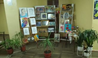 IMG_20180320_130637 общее фото_выставка ин яз