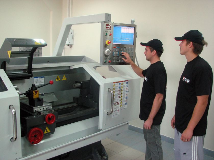 оператор чпу