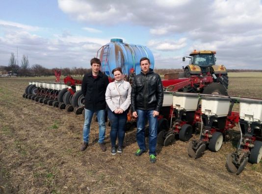 photo165367368_456239435